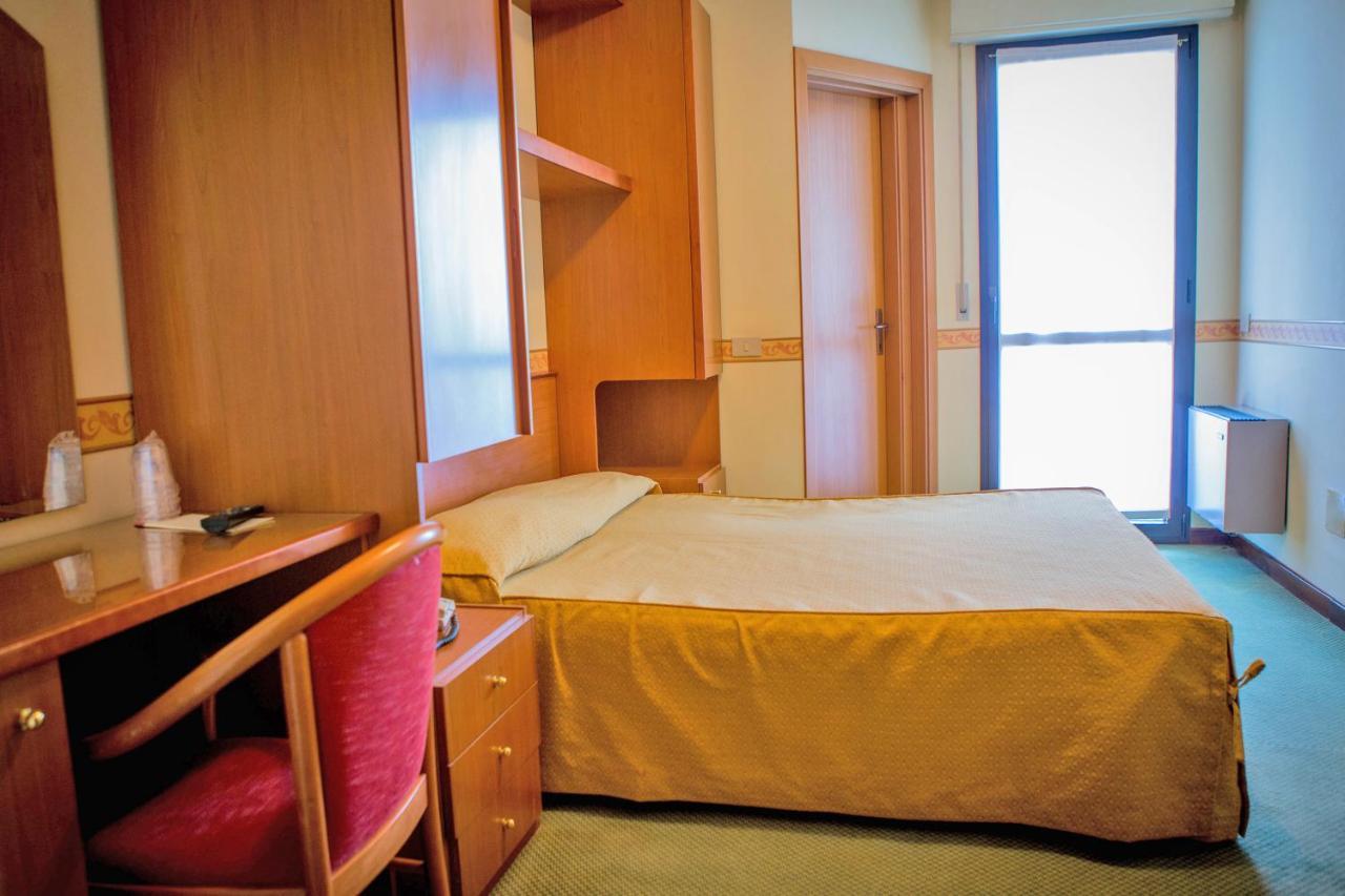 Hotel Ai Cjastinars Sant'Antonio  Extérieur photo